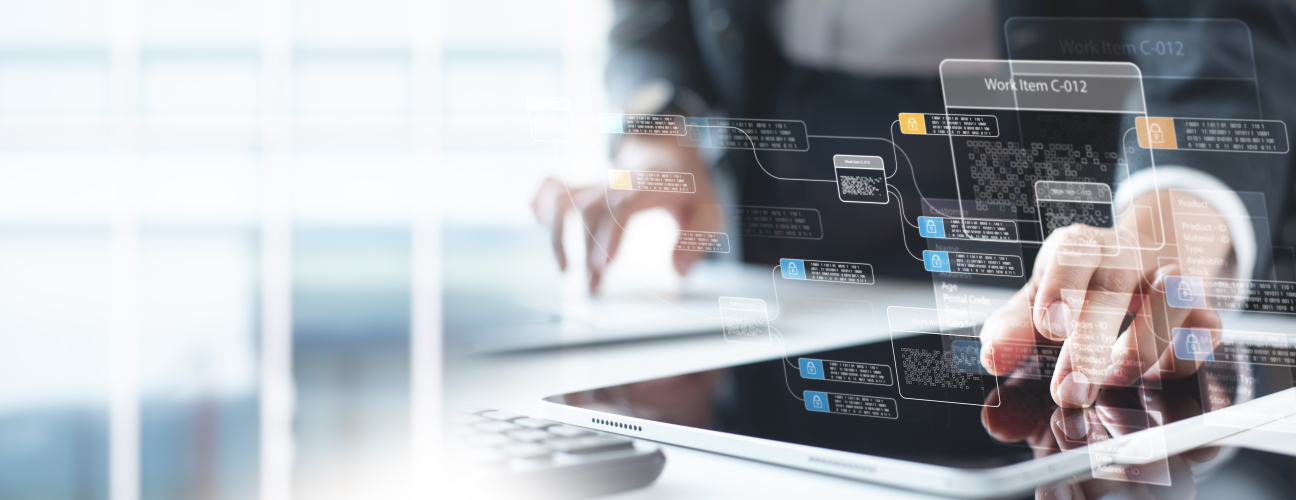 KI-Sprachmodelle werden bei der Engineering-Lösung durch Software-Dienste gesteuert undüberwacht. (Bildquelle: @shutterstock/TippaPatt) KI-Sprachmodelle werden bei der Engineering-Lösung durch Software-Dienste gesteuert undüberwacht. (Bildquelle: @shutterstock/TippaPatt)