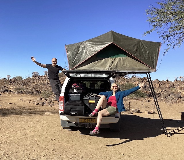 Team KrautTrotter - Camping in Namibia (Die Bildrechte liegen bei dem Verfasser der Mitteilung.) Team KrautTrotter - Camping in Namibia (Die Bildrechte liegen bei dem Verfasser der Mitteilung.)