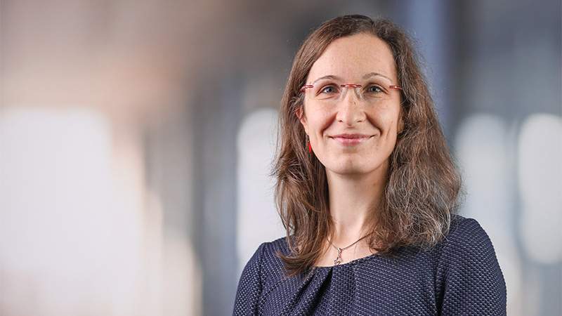 Dr. Kirsten Hoffmann, Produktmanagerin GANTTPLAN (Bildquelle: DUALIS) Dr. Kirsten Hoffmann, Produktmanagerin GANTTPLAN (Bildquelle: DUALIS)