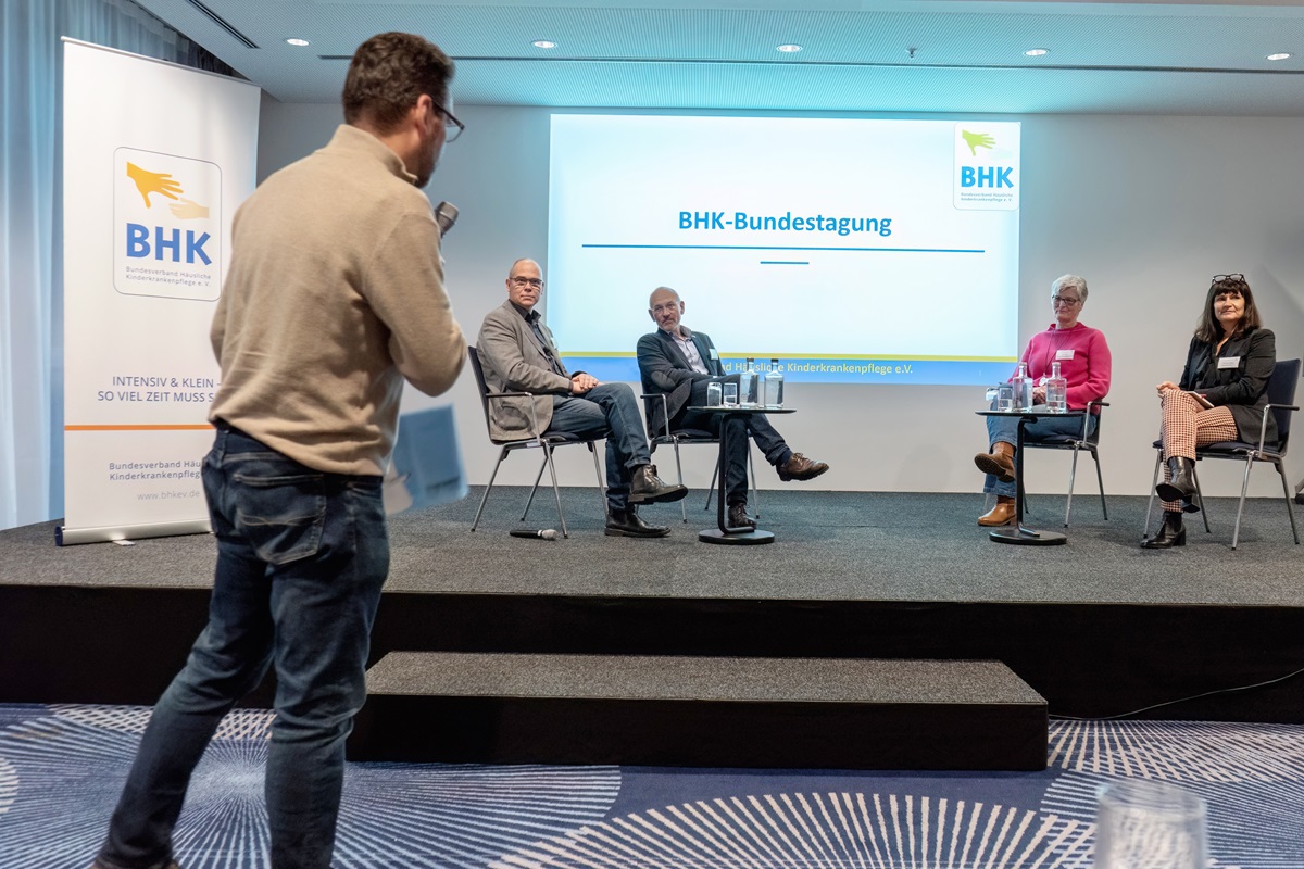 BHK-Bundestagung beleuchtet drängende Themen der außerklinischen Kinderkrankenpflege (Bildquelle: BHK) BHK-Bundestagung beleuchtet drängende Themen der außerklinischen Kinderkrankenpflege (Bildquelle: BHK)