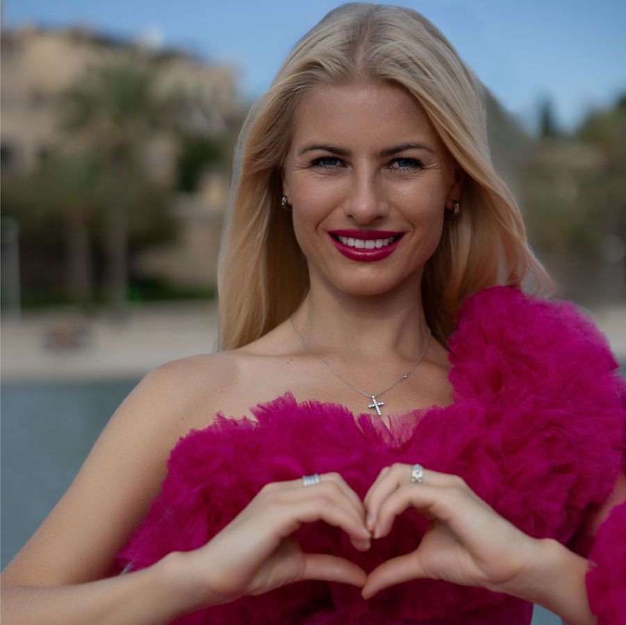 Iana Besarabet, die Geschäftsleiterin bei der Partnervermittlung Perfektes Paar (© ) Iana Besarabet, die Geschäftsleiterin bei der Partnervermittlung Perfektes Paar (© )