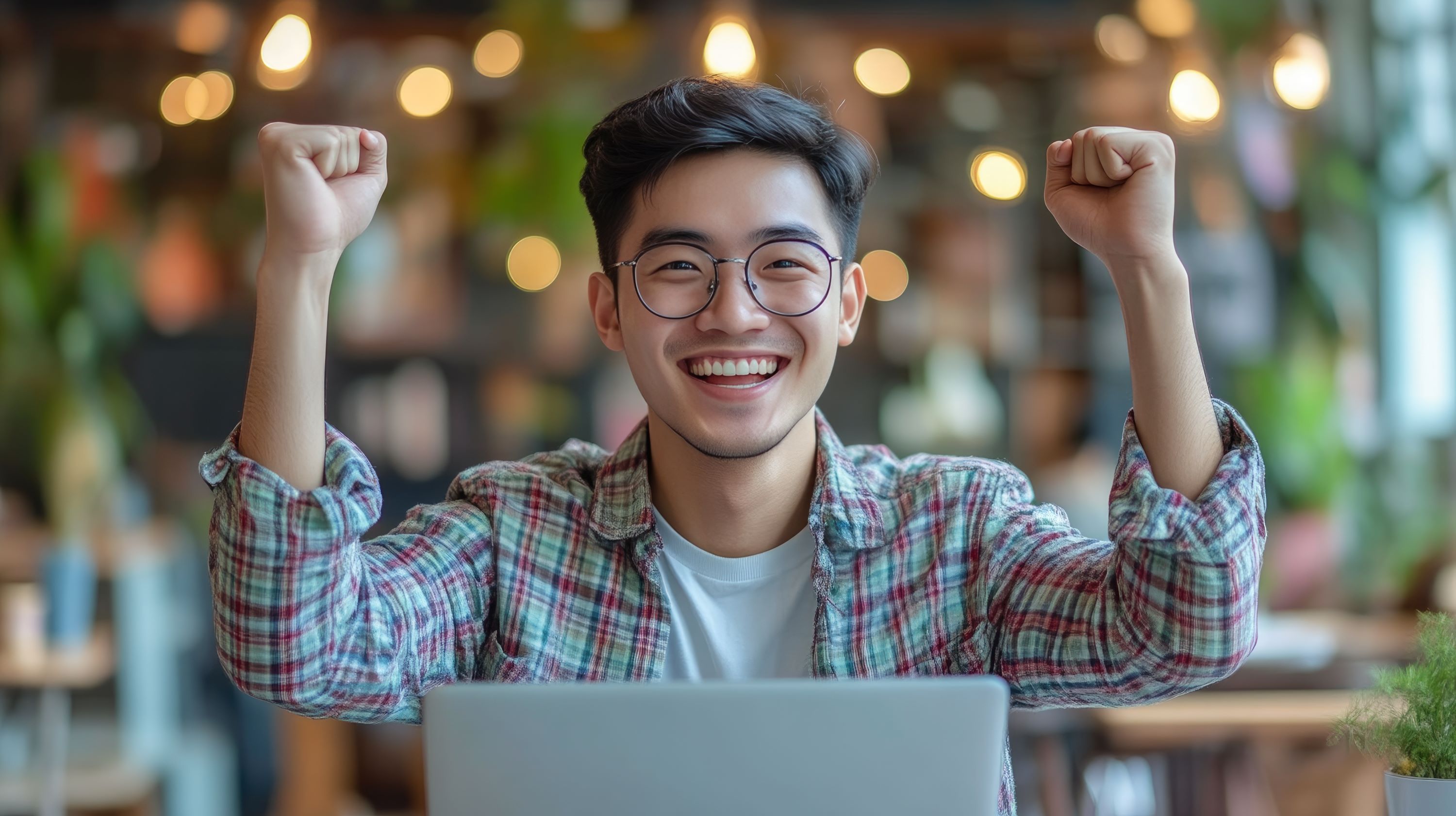Mit der richtigen Strategie klappt die Online-Partnersuche. (Bildquelle: Andrii - stock.adobe.com) Mit der richtigen Strategie klappt die Online-Partnersuche. (Bildquelle: Andrii - stock.adobe.com)