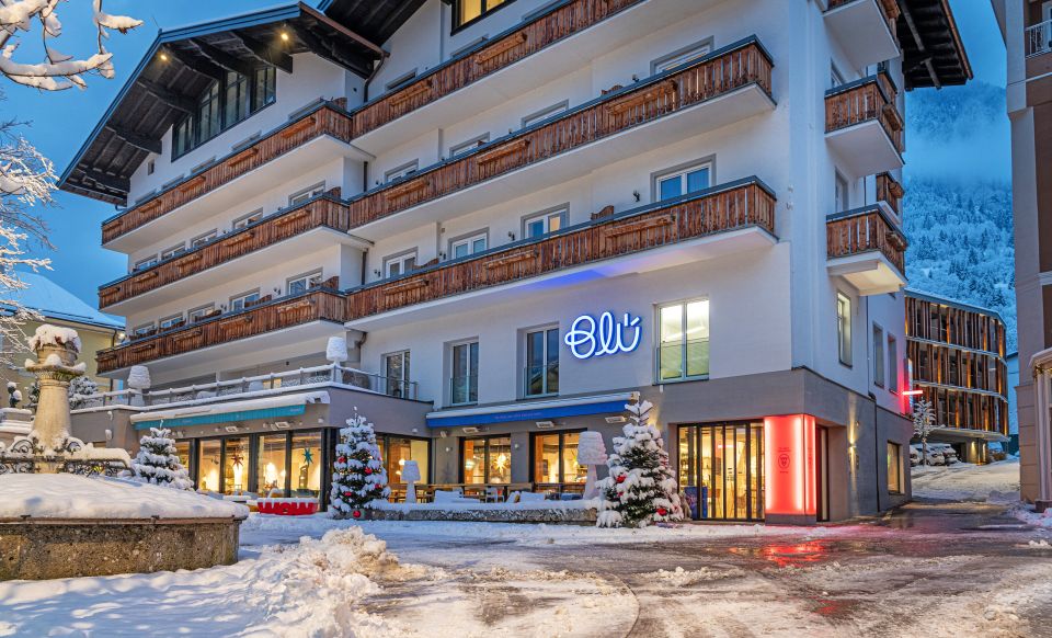 Außenansicht im Winter (c) Hotel Blü Gastein