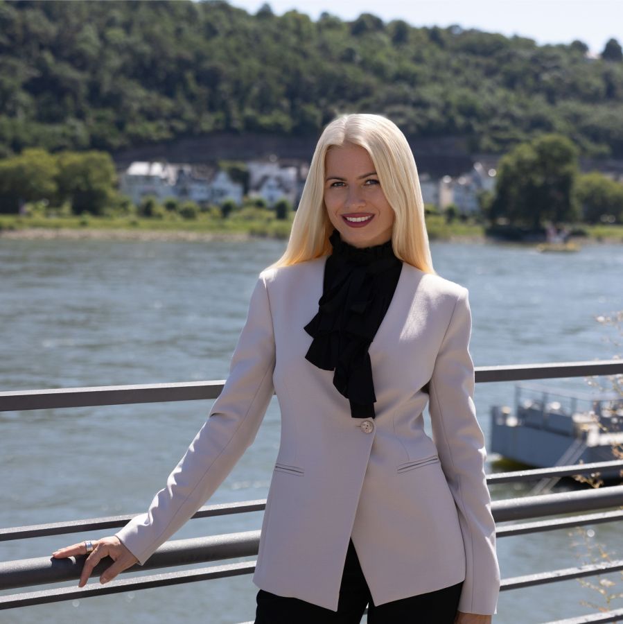 Iana Besarabet, die Geschäftsführerin von Partnervermittlung Perfektes Paar (© ) Iana Besarabet, die Geschäftsführerin von Partnervermittlung Perfektes Paar (© )