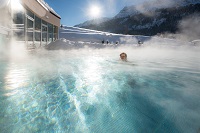 Winterwellness (c) TVB Tannheimertal, Gabric Radomir (Romantik Resort & Spa Der Laterndl Hof) Winterwellness (c) TVB Tannheimertal, Gabric Radomir (Romantik Resort & Spa Der Laterndl Hof)