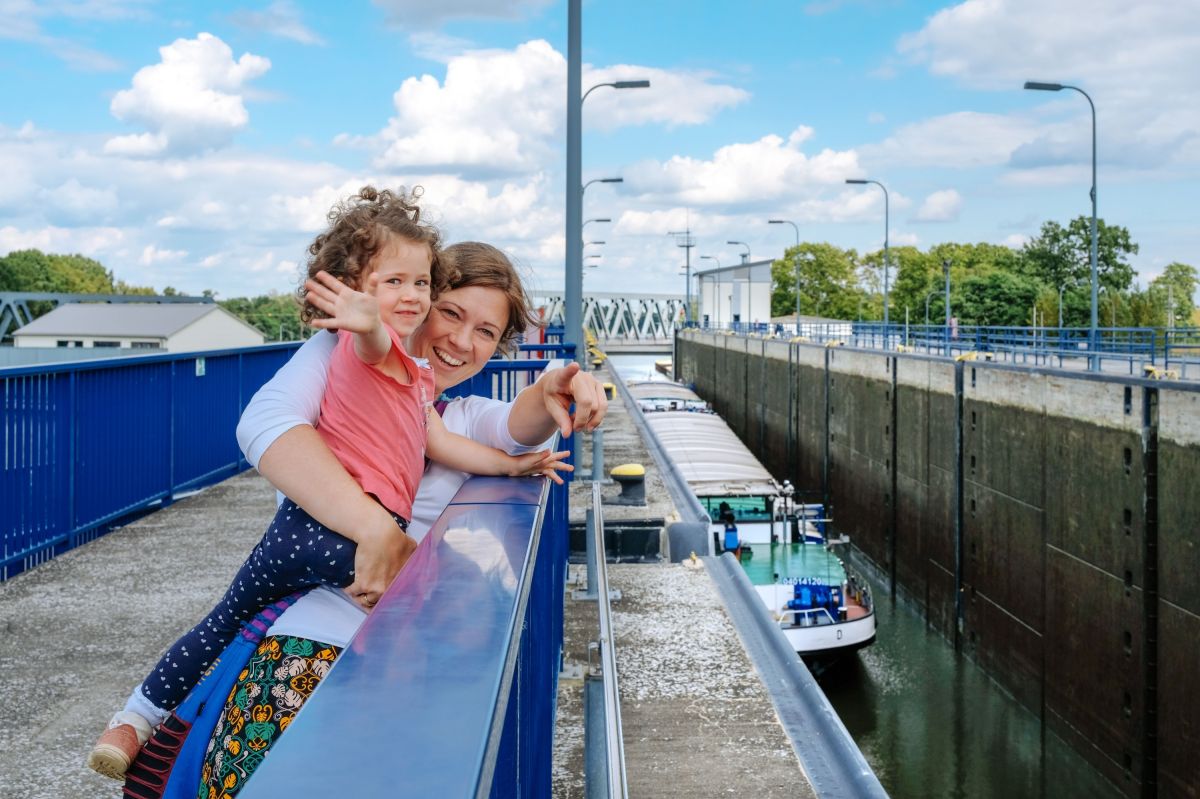 Führung Sülfelder Schleuse (© WMG Wolfsburg, Foto: Janina Snatzke) Führung Sülfelder Schleuse (© WMG Wolfsburg, Foto: Janina Snatzke)
