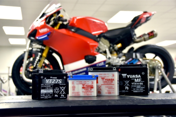 GS Yuasa verkörpert Power - auch auf der EICMA 2024 (Bildquelle: GS Yuasa) GS Yuasa verkörpert Power - auch auf der EICMA 2024 (Bildquelle: GS Yuasa)