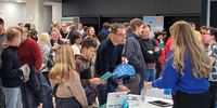AUF IN DIE WELT Messe in Nürnberg – Viel Interesse am Auslandsjahr (Stiftung Völkerverständigung) AUF IN DIE WELT Messe in Nürnberg – Viel Interesse am Auslandsjahr (Stiftung Völkerverständigung)