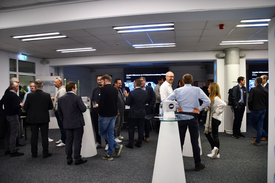 KI-Netzwerk Pforzheim/Nordschwarzwald zu Gast bei Rutronik in Ispringen. (Die Bildrechte liegen bei dem Verfasser der Mitteilung.)