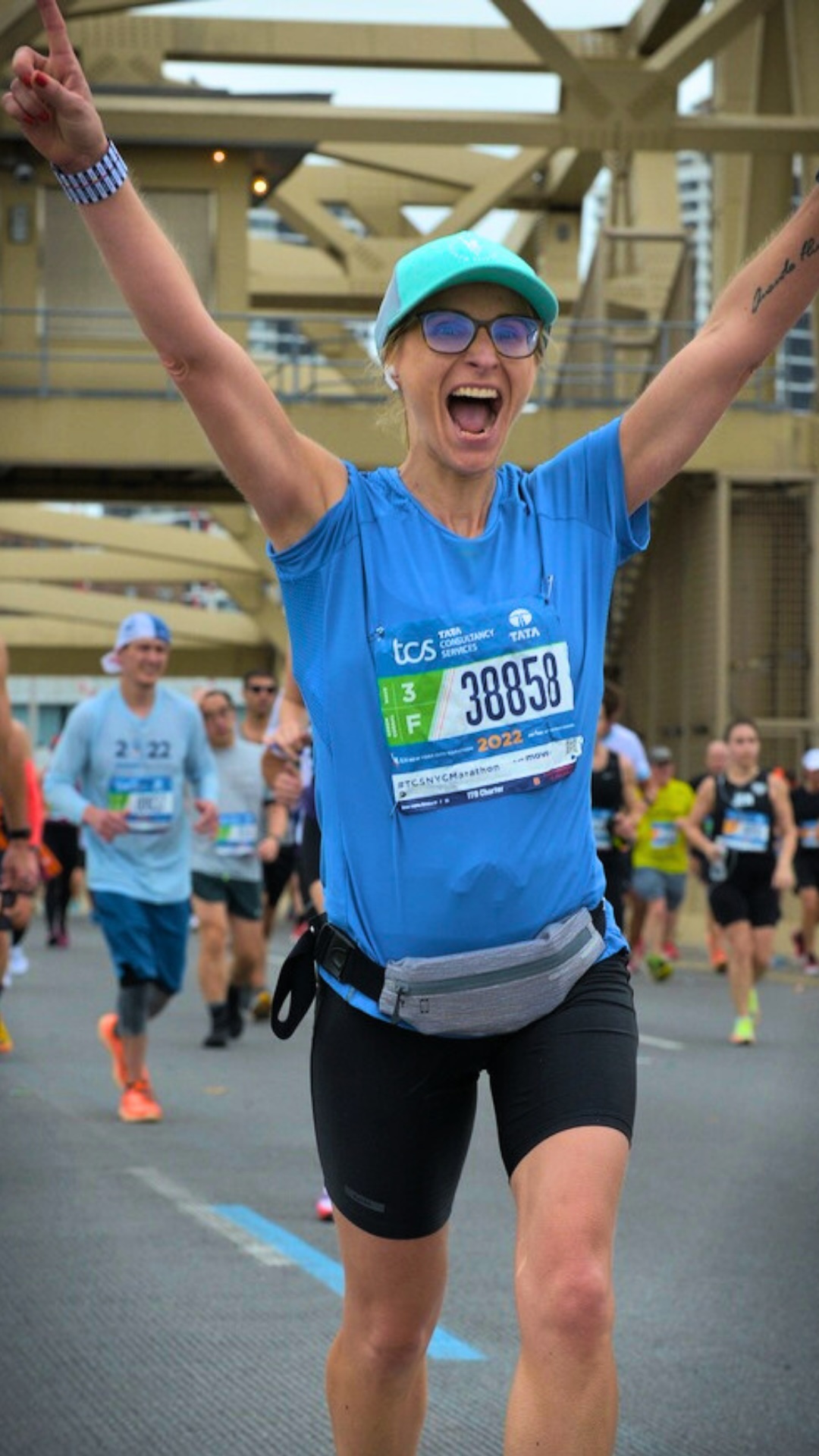 Anne-Sophie Reinhardt, NYC Marathon 2022 (Die Bildrechte liegen bei dem Verfasser der Mitteilung.) Anne-Sophie Reinhardt, NYC Marathon 2022 (Die Bildrechte liegen bei dem Verfasser der Mitteilung.)