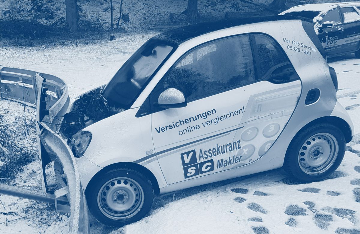 Wir wissen was eine gute KFZ-Versicherung leisten kann! (© VSC Assekuranz-Makler) Wir wissen was eine gute KFZ-Versicherung leisten kann! (© VSC Assekuranz-Makler)