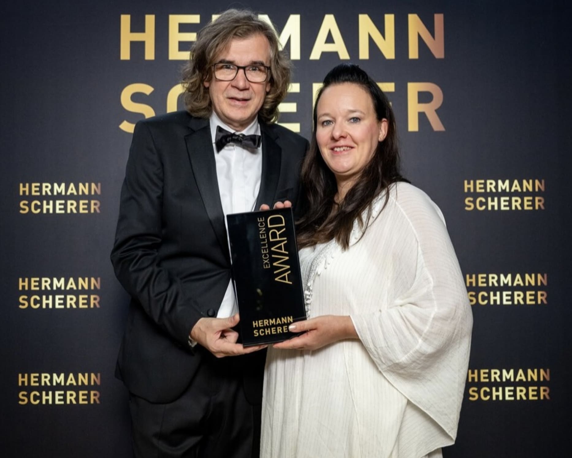Anette?SoulAcademy bei der Award of Excellence Gala Nov. 2024 (Bildquelle: @JustinBockey) Anette?SoulAcademy bei der Award of Excellence Gala Nov. 2024 (Bildquelle: @JustinBockey)