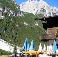 Wandern und rasten im UNESCO Weltnaturerbe Dolomiten - Dreischusterhütte