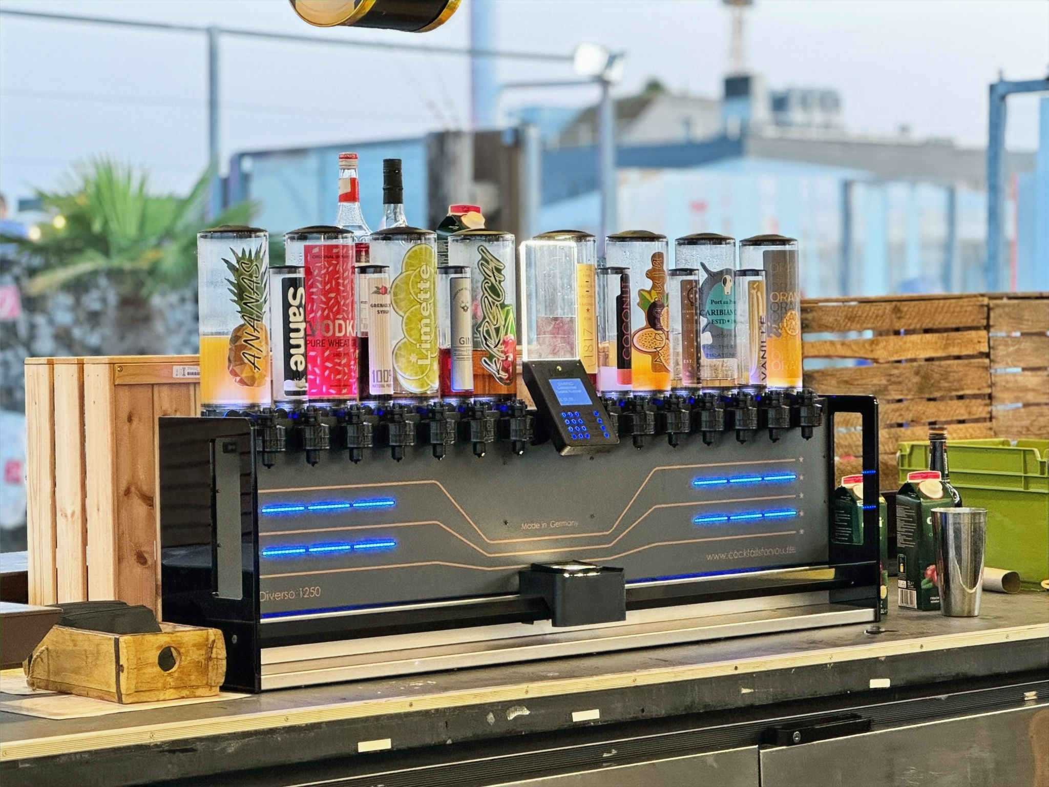 D3gastro1250 Cocktailmaschine (Die Bildrechte liegen bei dem Verfasser der Mitteilung.)