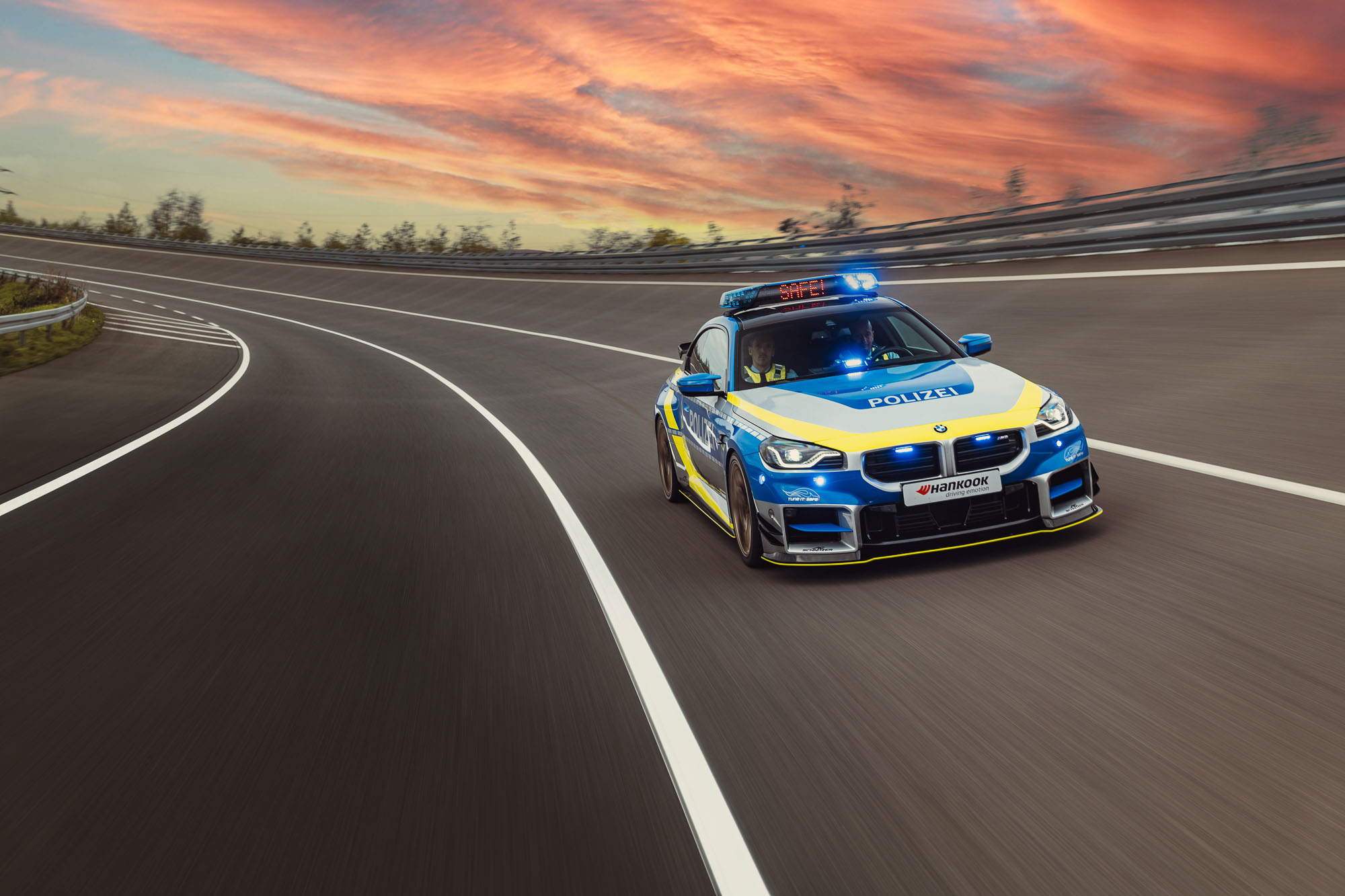 Das TUNE IT! SAFE!-Polizeifahrzeug 2025–der BMW M2 by AC Schnitzer (Die Bildrechte liegen bei dem Verfasser der Mitteilung.) Das TUNE IT! SAFE!-Polizeifahrzeug 2025–der BMW M2 by AC Schnitzer (Die Bildrechte liegen bei dem Verfasser der Mitteilung.)