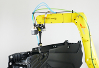 Sensorgestützte Fügestrategien ermöglichen die robuste, effiziente Leitungssatzmontage mit Robotern Sensorgestützte Fügestrategien ermöglichen die robuste, effiziente Leitungssatzmontage mit Robotern