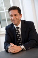 Christoph Gawert ist Partner der Düsseldorfer Unternehmensberatung OPC GmbH, die sich auf die Beratu Christoph Gawert ist Partner der Düsseldorfer Unternehmensberatung OPC GmbH, die sich auf die Beratu