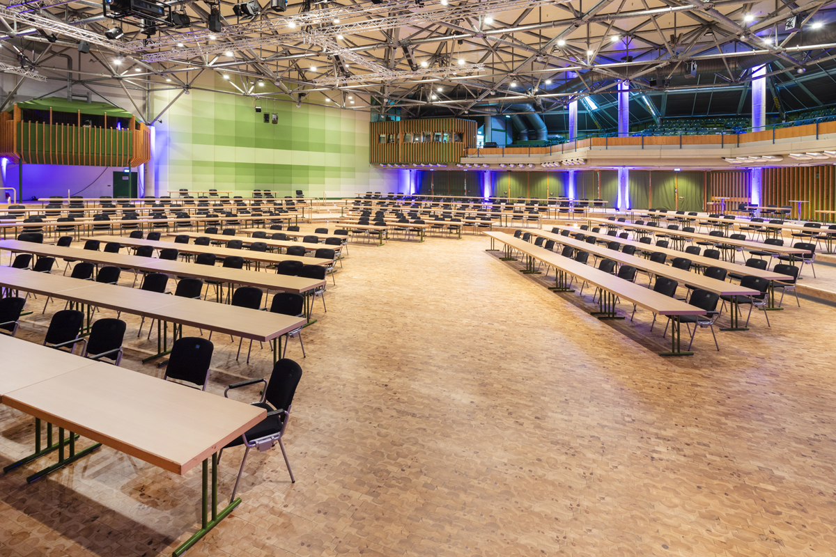 Neues Parkett in der STADTHALLE HAGEN (Bildquelle: STADTHALLE HAGEN)
