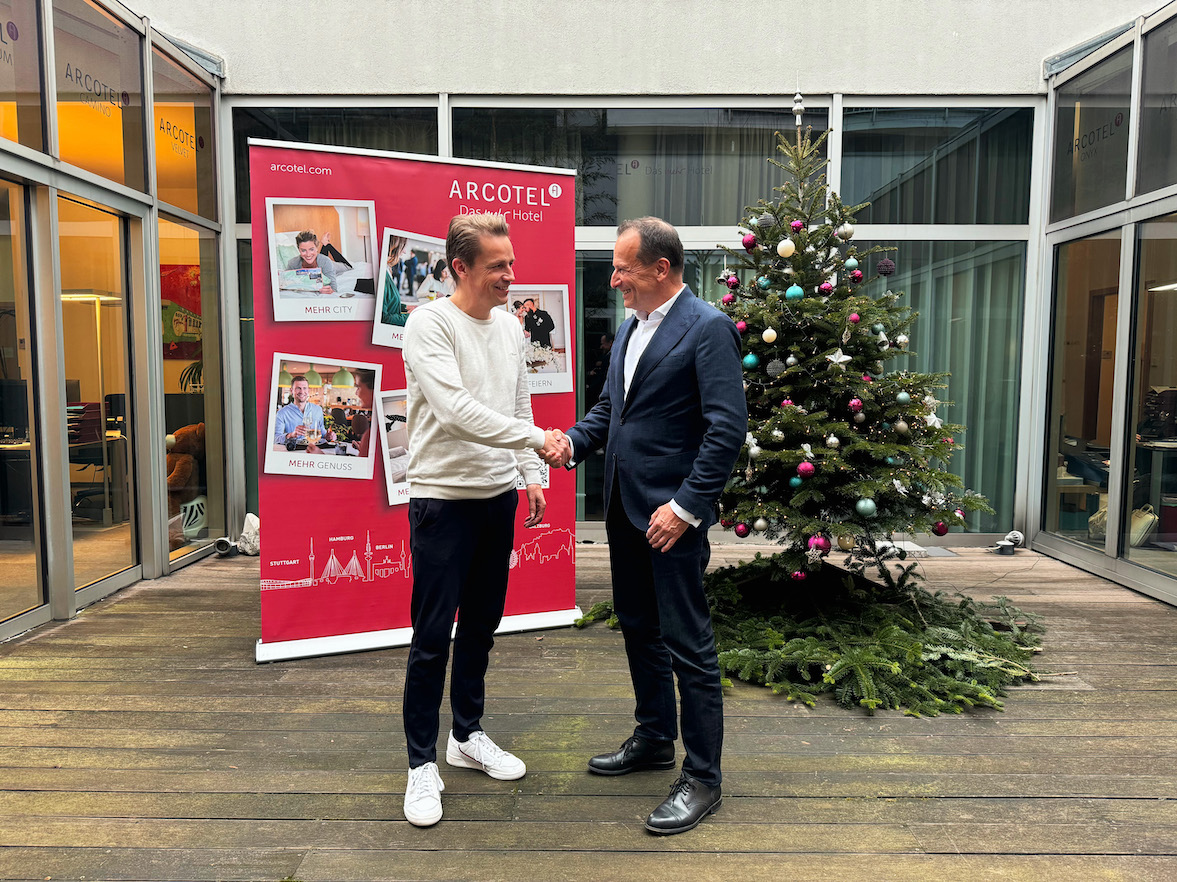 Christoph Wendt (HBF) und Martin Lachout (ARCOTEL Hotels) (Die Bildrechte liegen bei dem Verfasser der Mitteilung.)