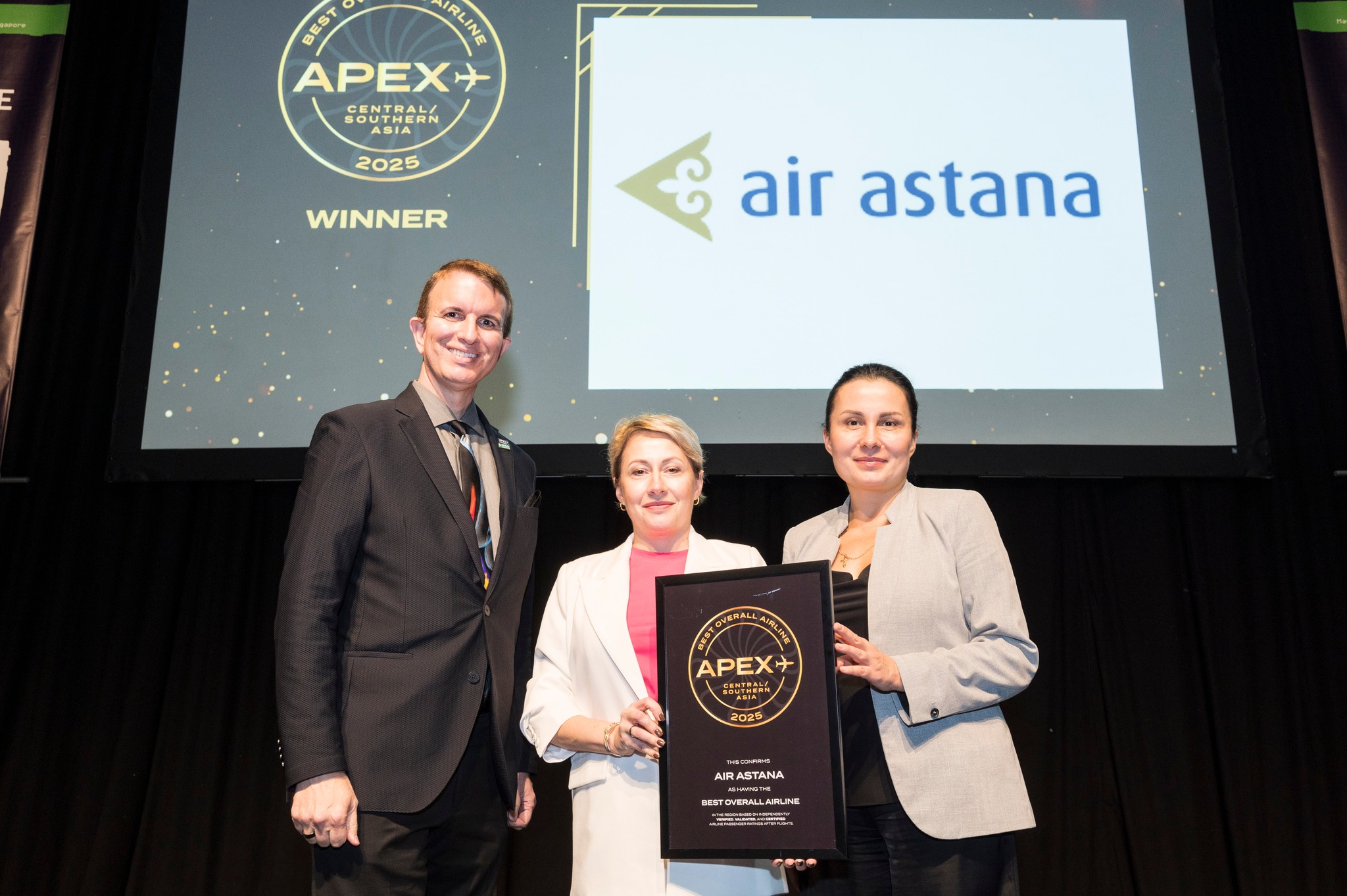 Bei den APEX Awards wurde Air Astana zur besten Fluggesellschaft in Zentralasien gekürt. (Die Bildrechte liegen bei dem Verfasser der Mitteilung.)