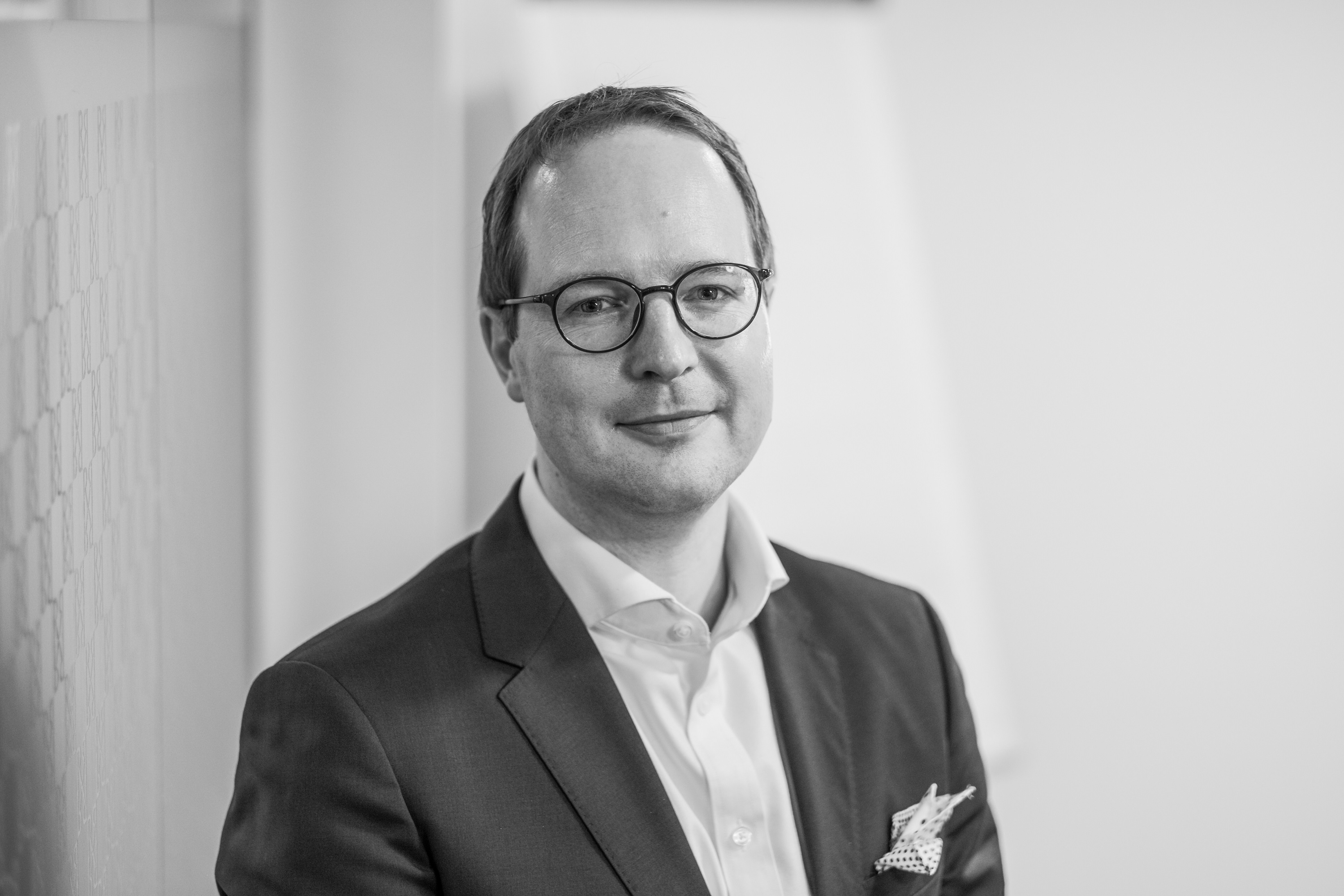Dr. Jan Eiben, Hampleton: 