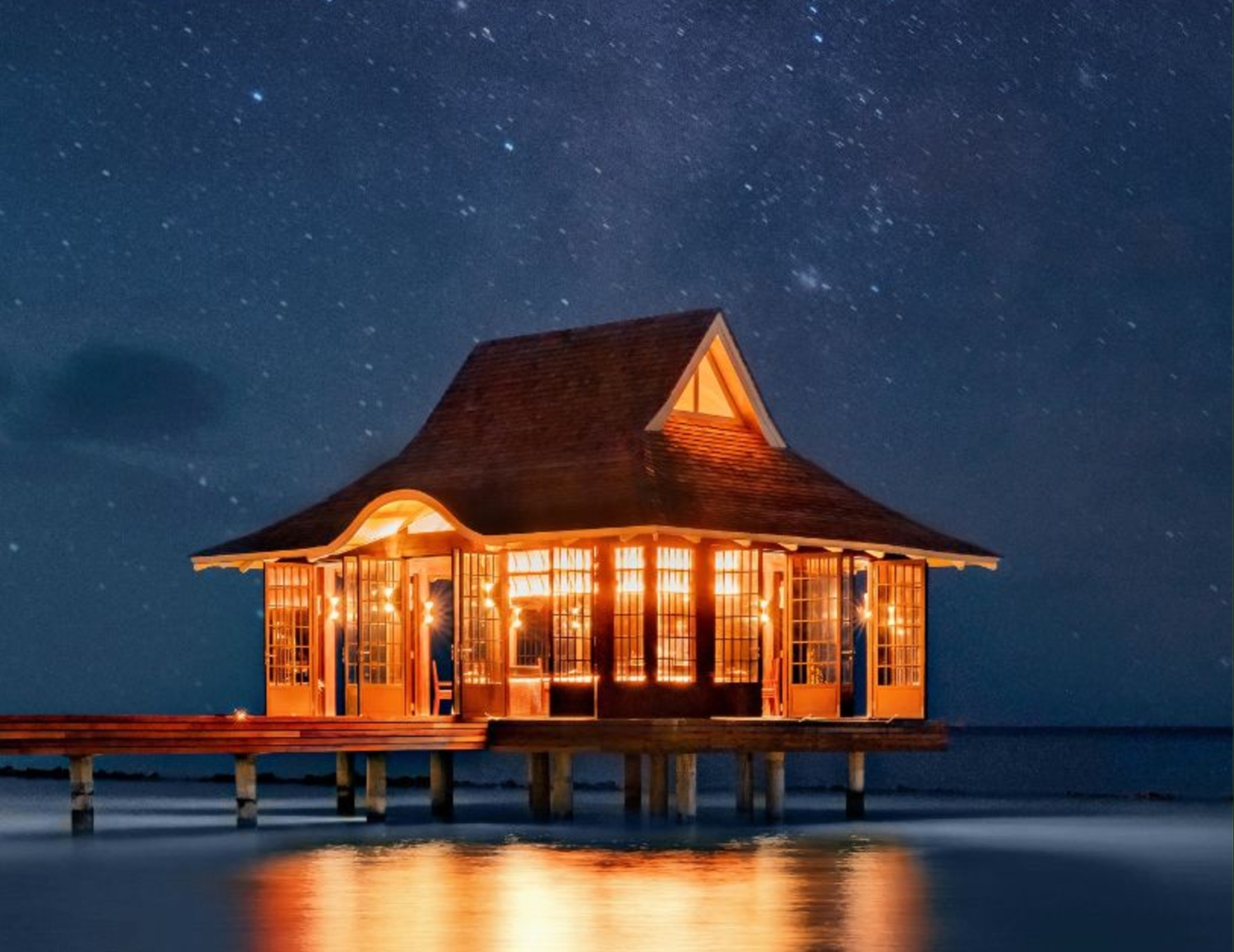 (C) Nova Maldives (C) Nova Maldives