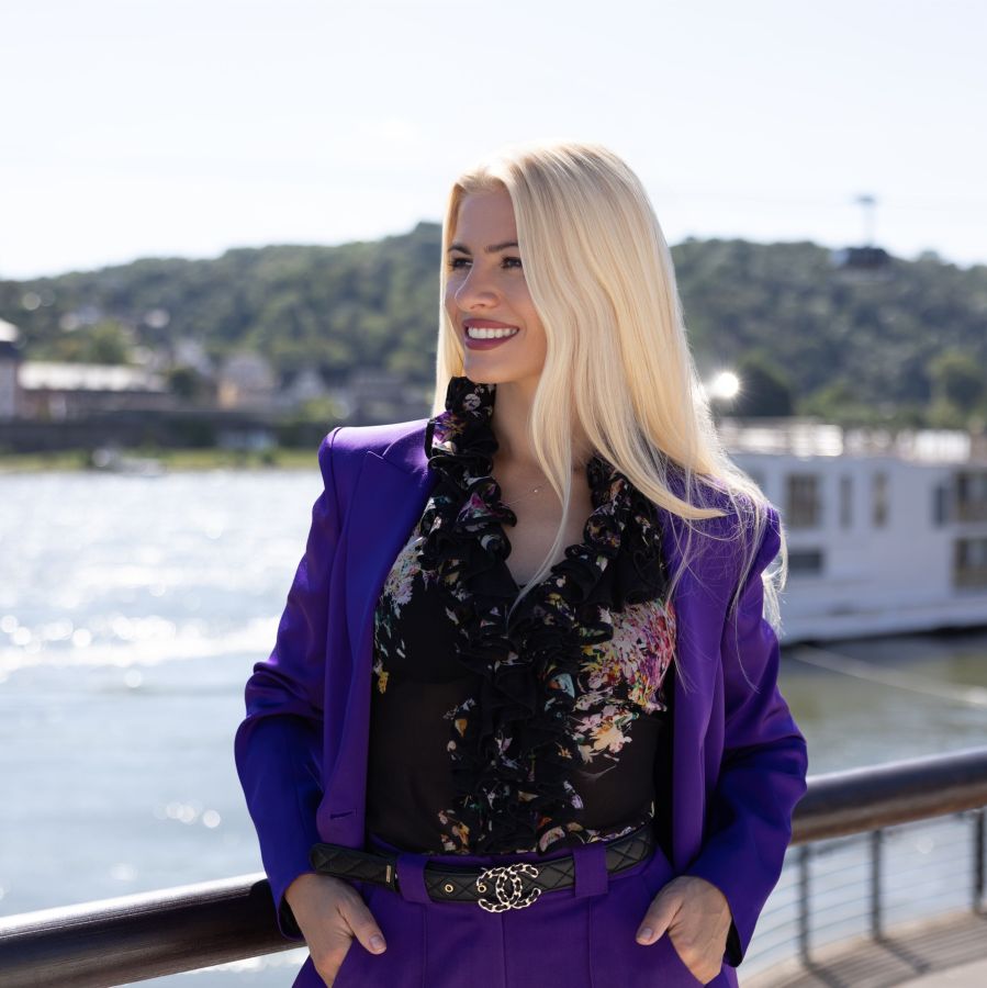 Iana Besarabet, die Leiterin von Partnervermittlung Perfektes Paar  (© )