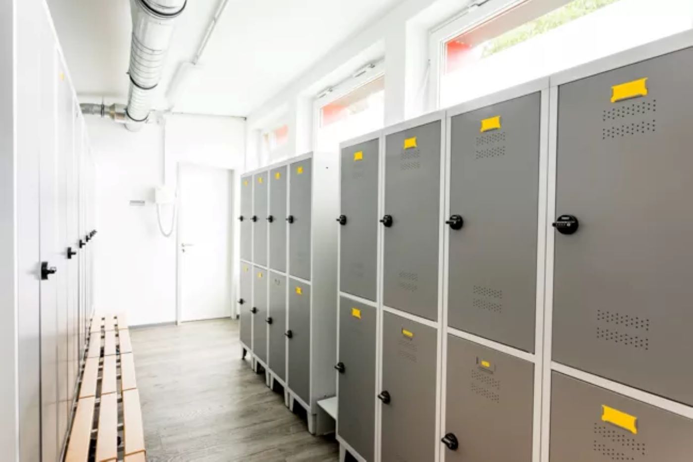 Garderobenschrank Eurobox