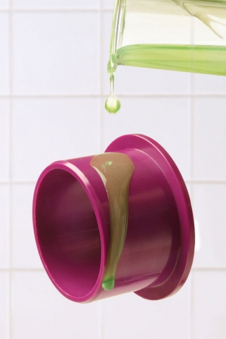 Trotzt Säuren und Wasserstoffperoxid