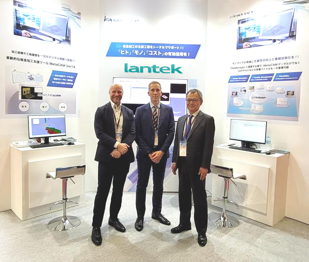 Lantek in Japan: Andre Mahl (li.) und Jun Yoshida (re.) mit Lantek-CEO Alberto López de Biñaspre (Die Bildrechte liegen bei dem Verfasser der Mitteilung.) Lantek in Japan: Andre Mahl (li.) und Jun Yoshida (re.) mit Lantek-CEO Alberto López de Biñaspre (Die Bildrechte liegen bei dem Verfasser der Mitteilung.)