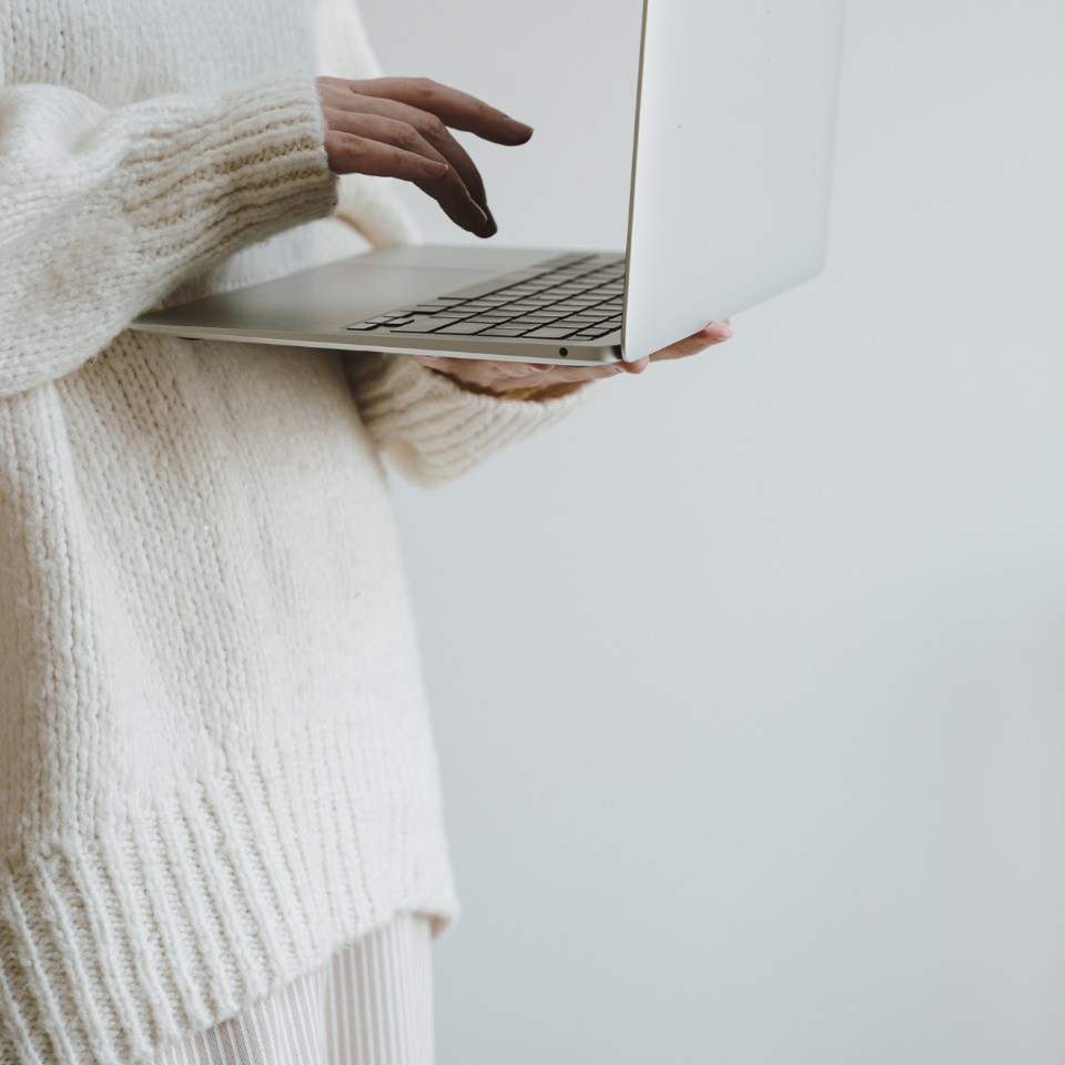 Online-Plattform find your retreat zur erfolgreichen Vermarktung von Retreats (Bildquelle: Canva)