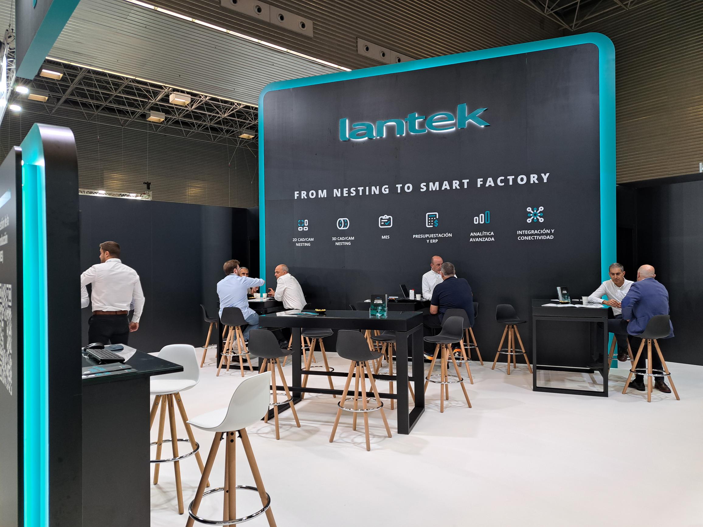 Auf zwölf Messen weltweit präsentiert Lantek im Jahr 2025 der Blechbranche seine Innovationen. (Die Bildrechte liegen bei dem Verfasser der Mitteilung.)