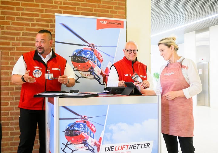 Ein Info-Stand der service94 GmbH (Die Bildrechte liegen bei dem Verfasser der Mitteilung.)