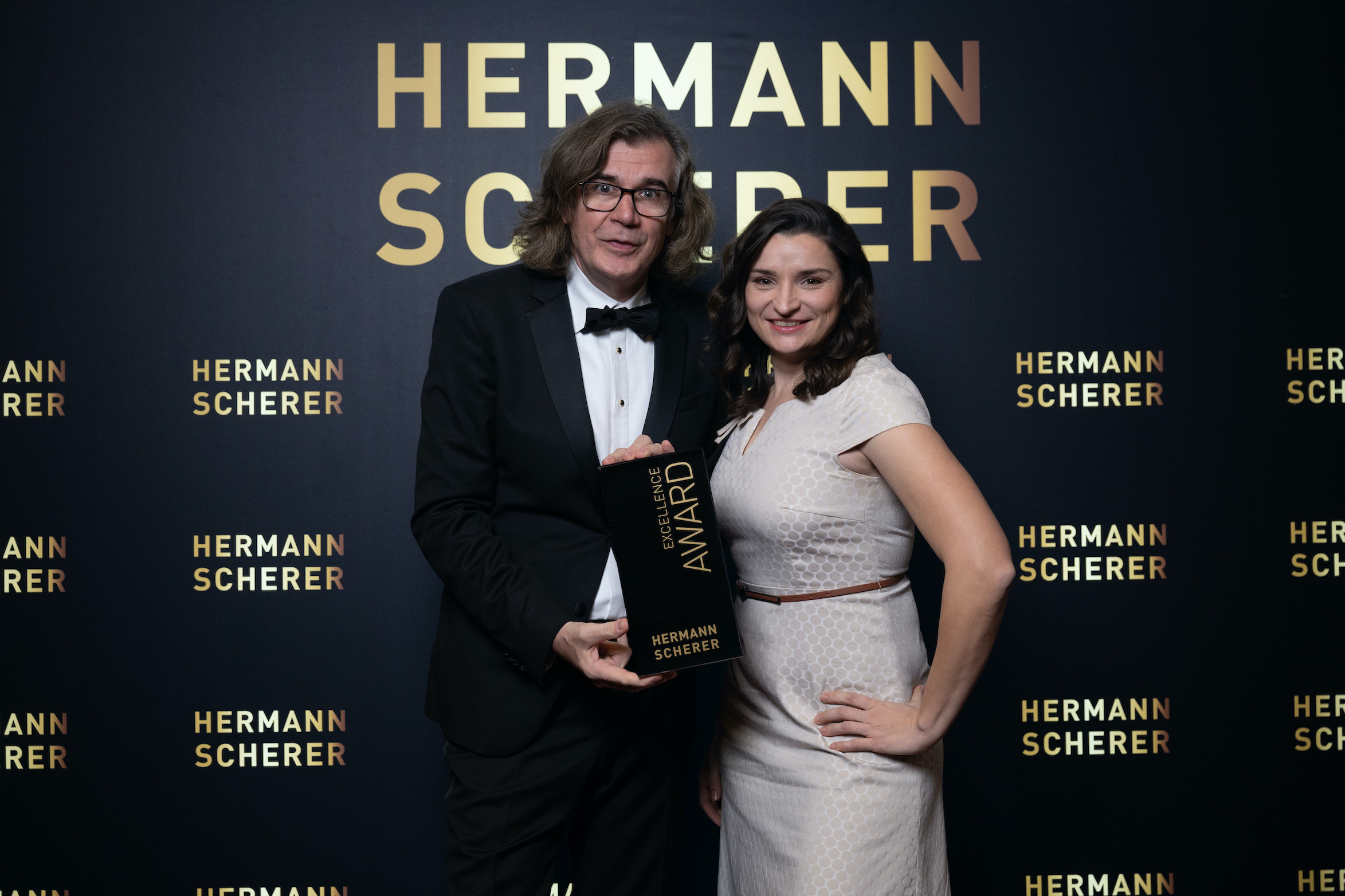 Kristina Kasper holt Excellence-Award, Foto: Justin Bockey (Die Bildrechte liegen bei dem Verfasser der Mitteilung.) Kristina Kasper holt Excellence-Award, Foto: Justin Bockey (Die Bildrechte liegen bei dem Verfasser der Mitteilung.)