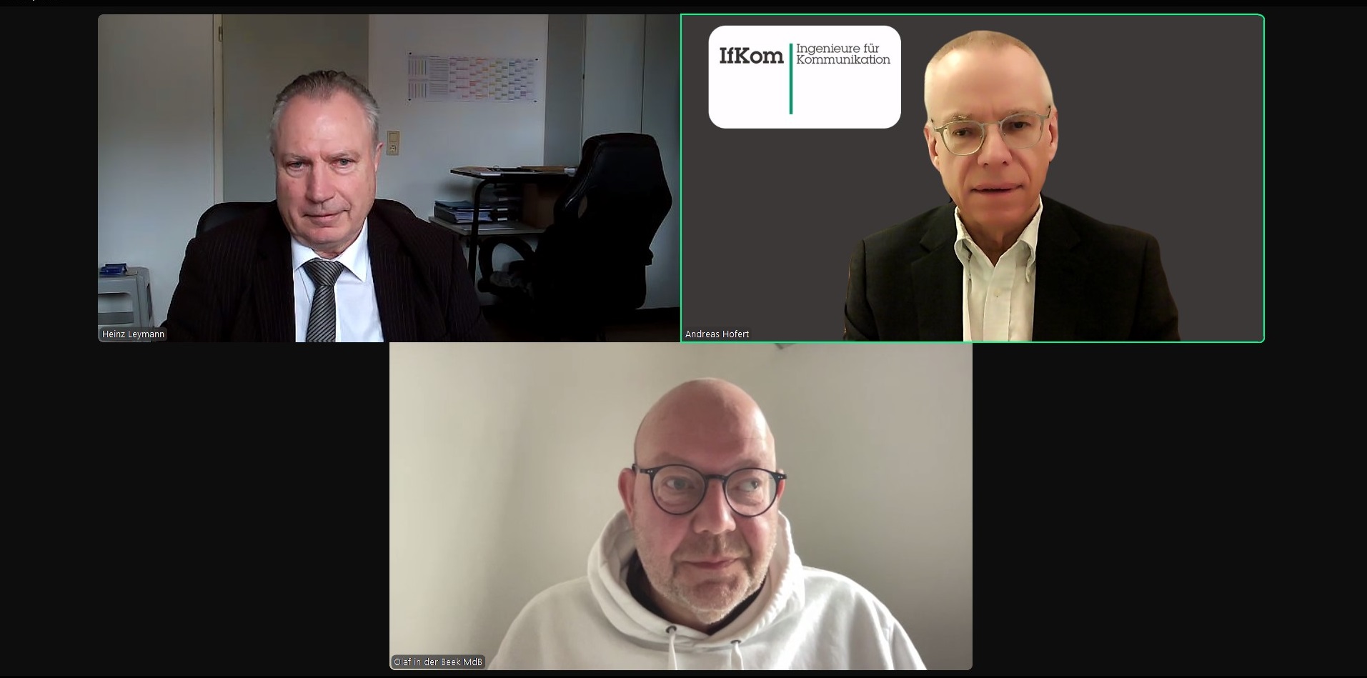 BU: oben: v.l.n.r.: Heinz Leymann (IfKom), Andreas Hofert (IfKom) unten: Olaf in der Beek (MdB) BU: oben: v.l.n.r.: Heinz Leymann (IfKom), Andreas Hofert (IfKom) unten: Olaf in der Beek (MdB)