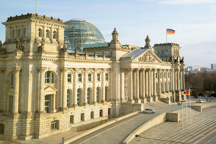 Welche Steuerpläne haben die Parteien? (Bildquelle: Kevin/stock.adobe.com)