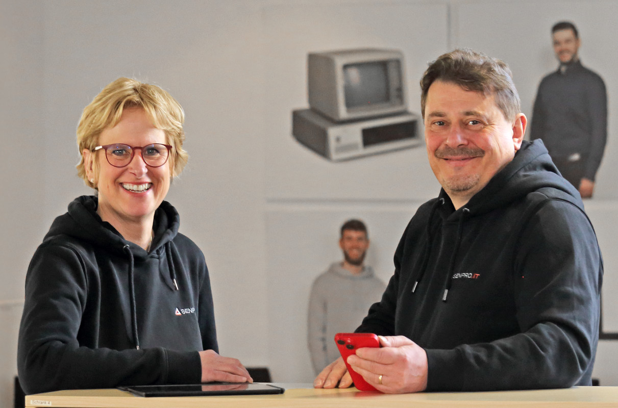 Andrea Bartunek& Carsten Jockel, Geschäftsführung SENPRO IT (Die Bildrechte liegen bei dem Verfasser der Mitteilung.) Andrea Bartunek& Carsten Jockel, Geschäftsführung SENPRO IT (Die Bildrechte liegen bei dem Verfasser der Mitteilung.)