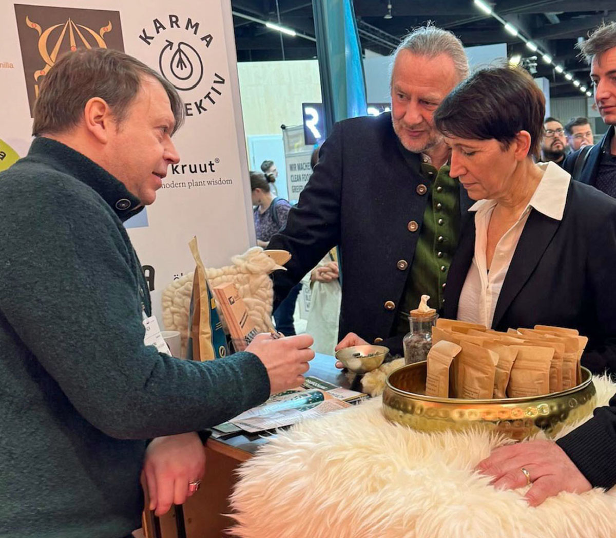 Foto: Staatssekretärin Silvia Bender und Michael Wimmer, Organisator und Netzwerker vom FÖL