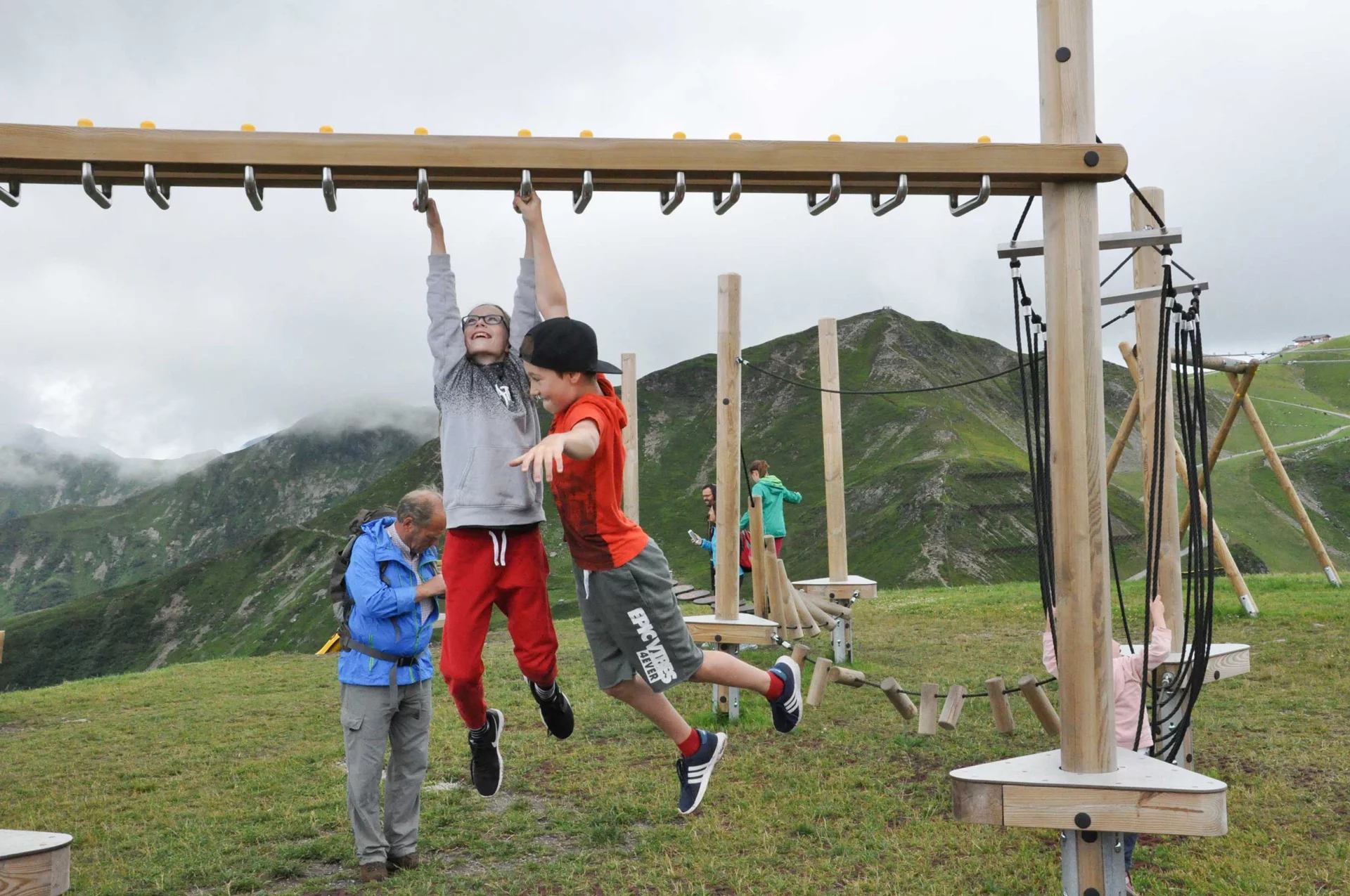 Spielplatzgeräte Spielplatzgeräte