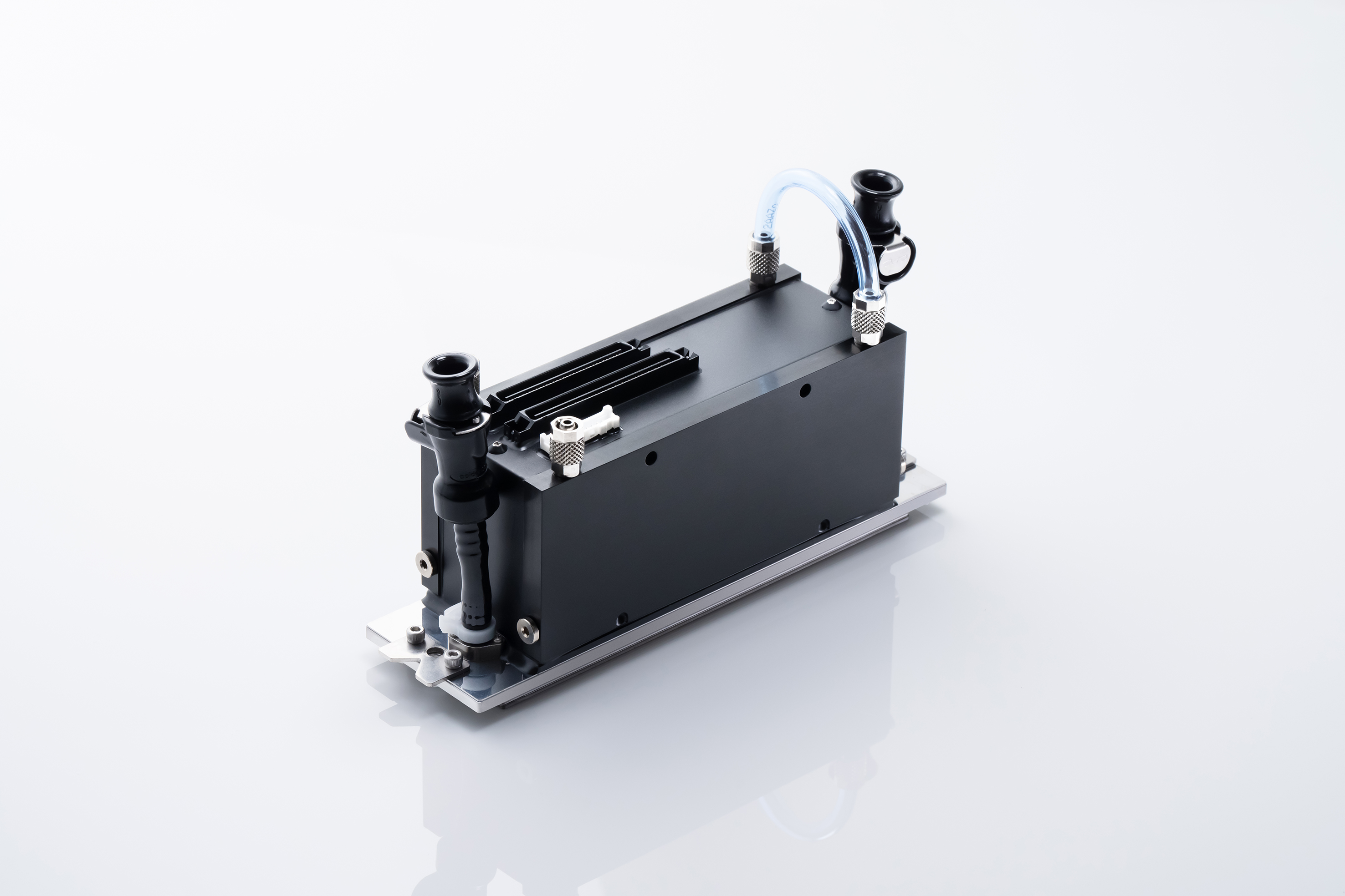 Der Tintenstrahldruckkopf KJ4A-EX1200-RC mit 1200 dpi und Tintenrückführung (Die Bildrechte liegen bei dem Verfasser der Mitteilung.)