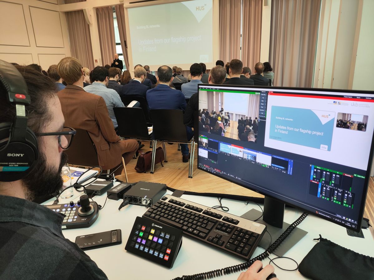 Videoproduktion der hybriden Veranstaltung, live Streaming Agentur Mediacolor.tv (© Mediacolor.TV) Videoproduktion der hybriden Veranstaltung, live Streaming Agentur Mediacolor.tv (© Mediacolor.TV)