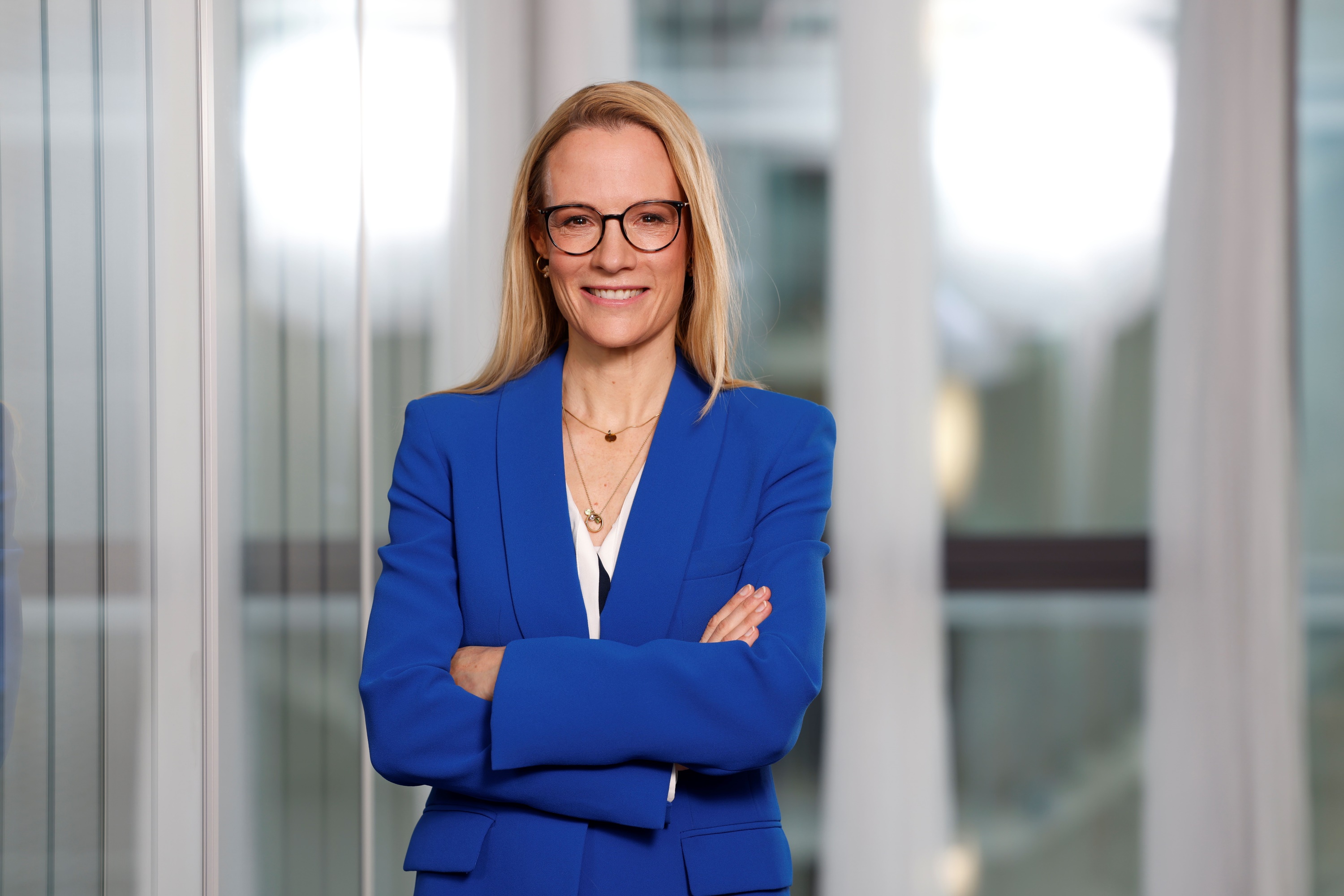 Verena Menne, Group Director HR bei Randstad Deutschland (Die Bildrechte liegen bei dem Verfasser der Mitteilung.) Verena Menne, Group Director HR bei Randstad Deutschland (Die Bildrechte liegen bei dem Verfasser der Mitteilung.)