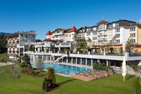 Blick auf die gesamte Hotelanlage (Hotel Panorama Royal)