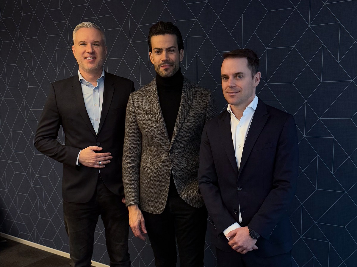 Daniel Uebersax (Dental Axess AG), Fabio Fagagnini (Healthcare Holding Schweiz), Per Claesson (Dental Axess) Daniel Uebersax (Dental Axess AG), Fabio Fagagnini (Healthcare Holding Schweiz), Per Claesson (Dental Axess)