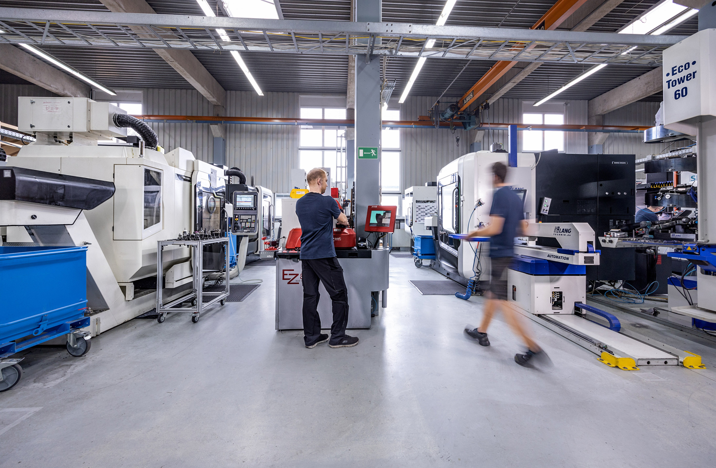 Firmenübernahme und Neugründung der Brecht Feinmechanik GmbH (Die Bildrechte liegen bei dem Verfasser der Mitteilung.)