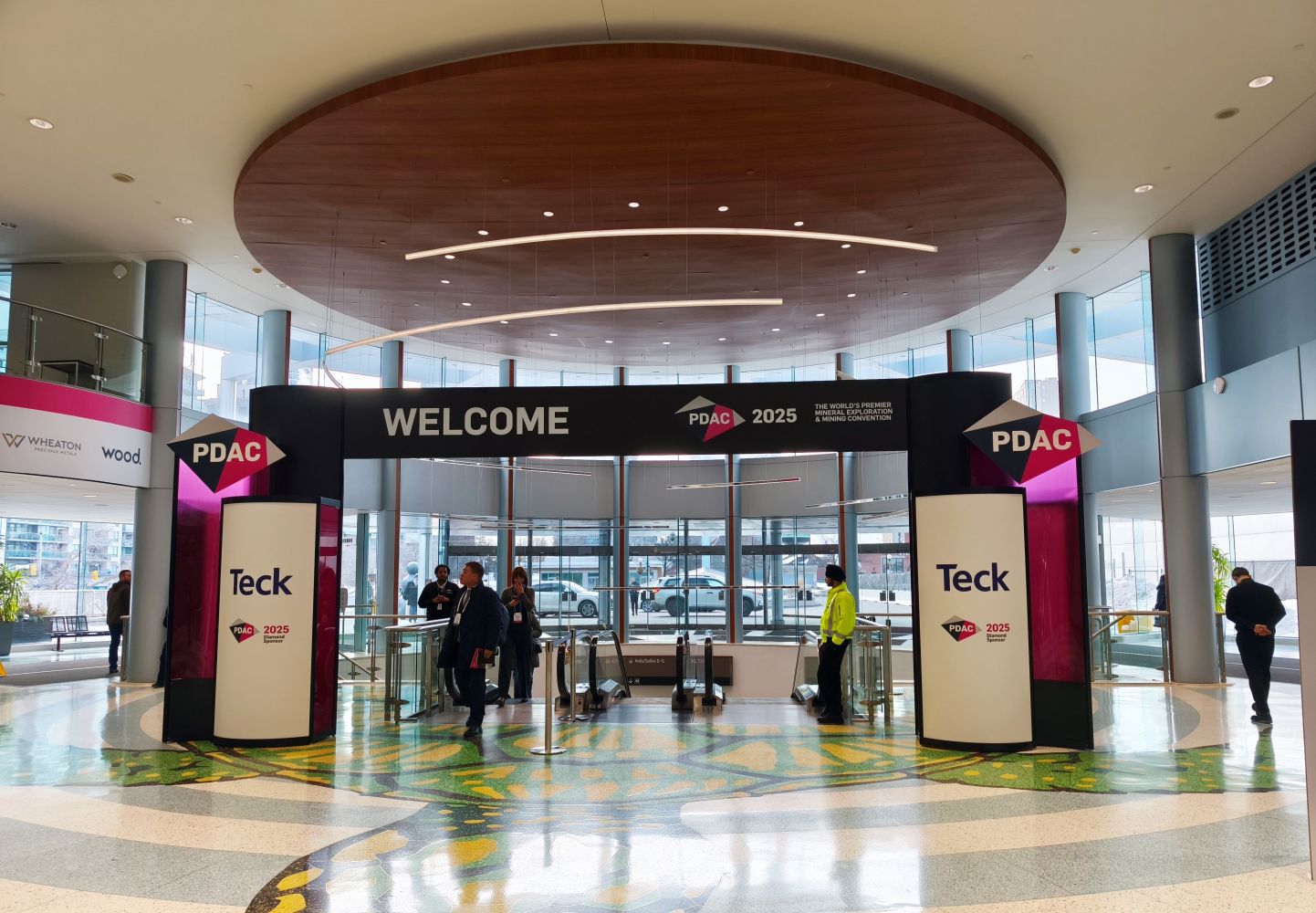 Der Eingang zur Bergbaumesse PDAC in Toronto; Quelle Goldinvest Consulting GmbH