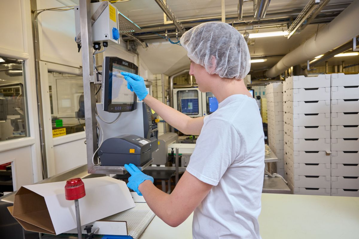 noax Panel PCs sind 24 Stunden am Tag im Einsatz in der Lebensmittelproduktion (© noax Technologies AG)