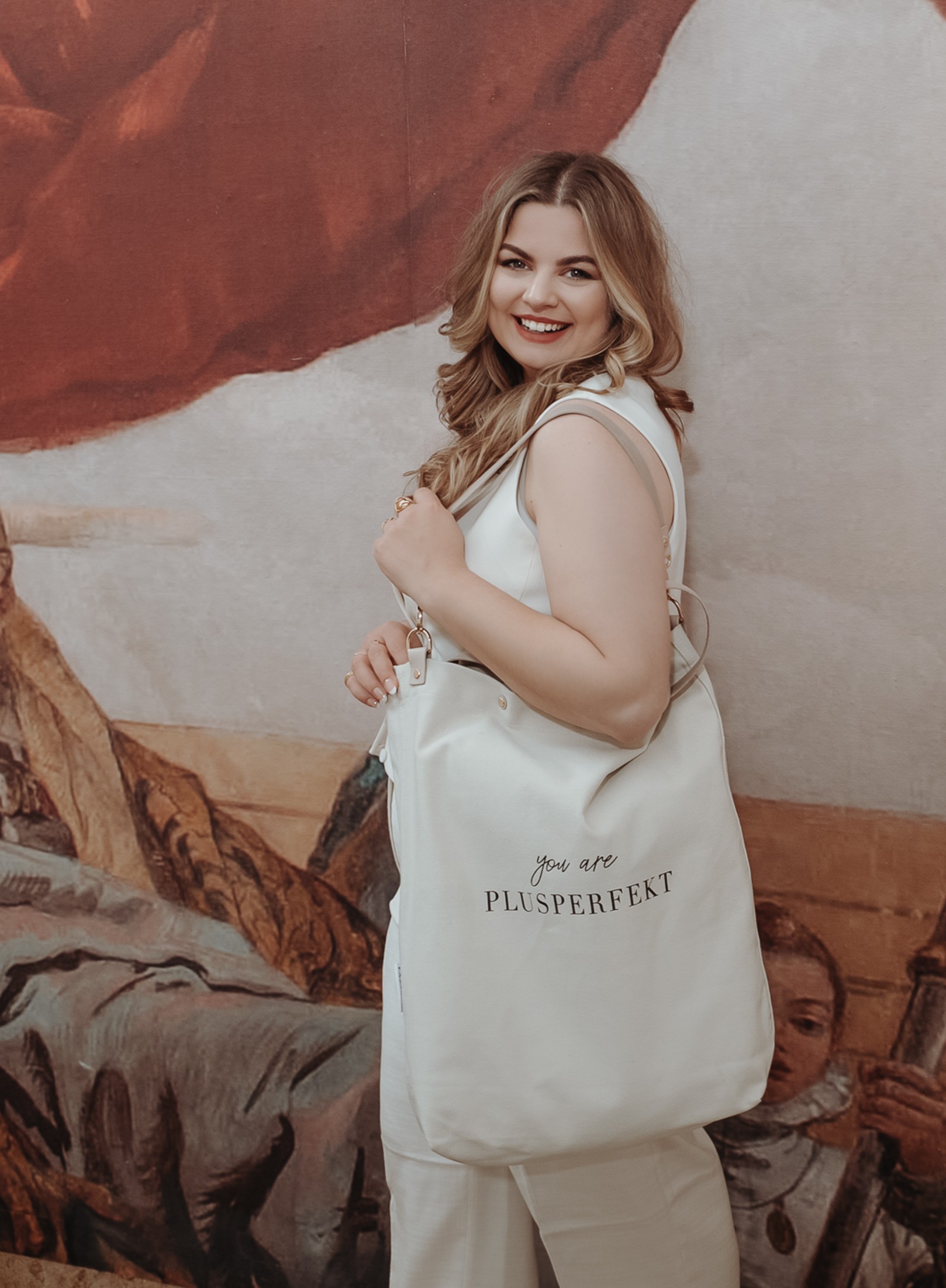 Foto: PlusPerfekt Edition Curvy Bride (Die Bildrechte liegen bei dem Verfasser der Mitteilung.) Foto: PlusPerfekt Edition Curvy Bride (Die Bildrechte liegen bei dem Verfasser der Mitteilung.)