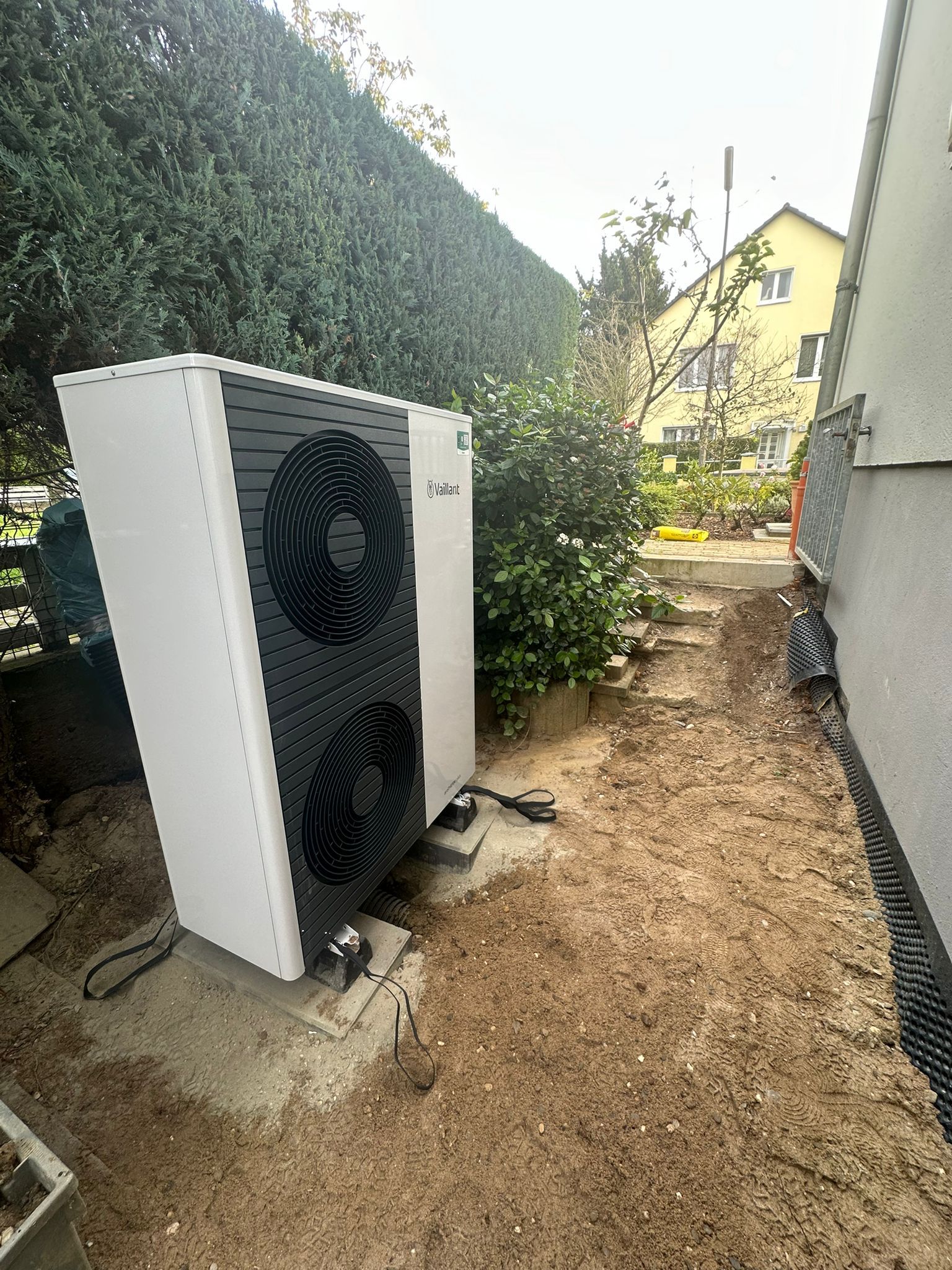 Wärmepumpe in Troisdorf (Die Bildrechte liegen bei dem Verfasser der Mitteilung.)