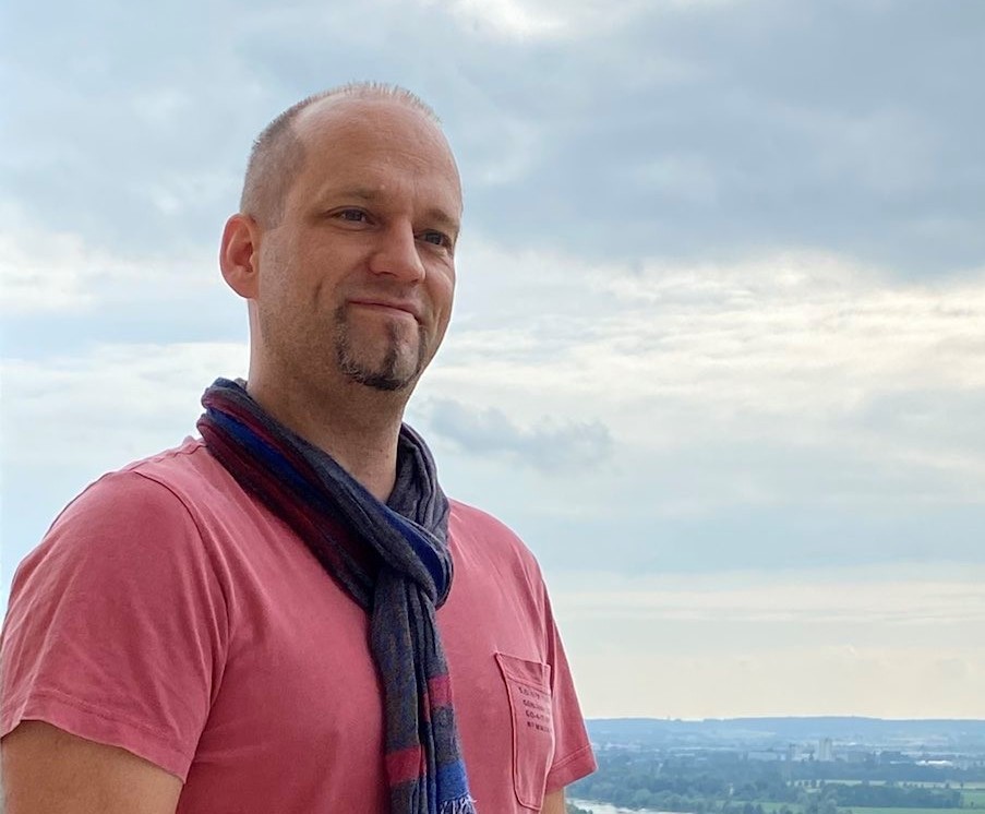 Der Ergotherapeut Marian Waßmann hat sich auf die berufliche Wiedereingliederung spezialisiert Der Ergotherapeut Marian Waßmann hat sich auf die berufliche Wiedereingliederung spezialisiert